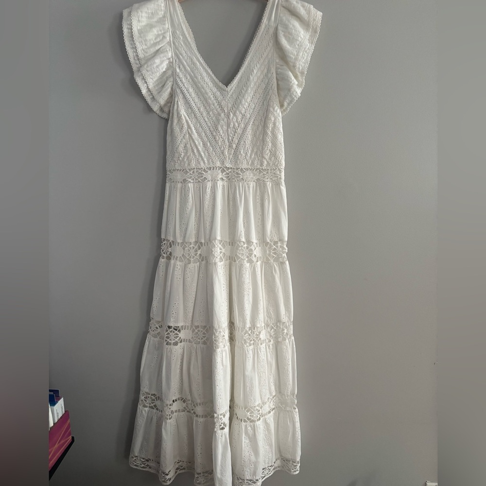 Sea White Lace Maxi Dress